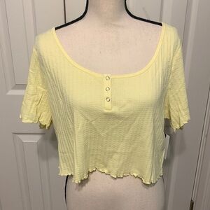 BP Juniors Plus Cropped Top